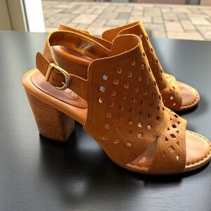 Born Havana Tan Suede‎ Leather Laser Cut Block Heel Slingback Sandals Women's 9M